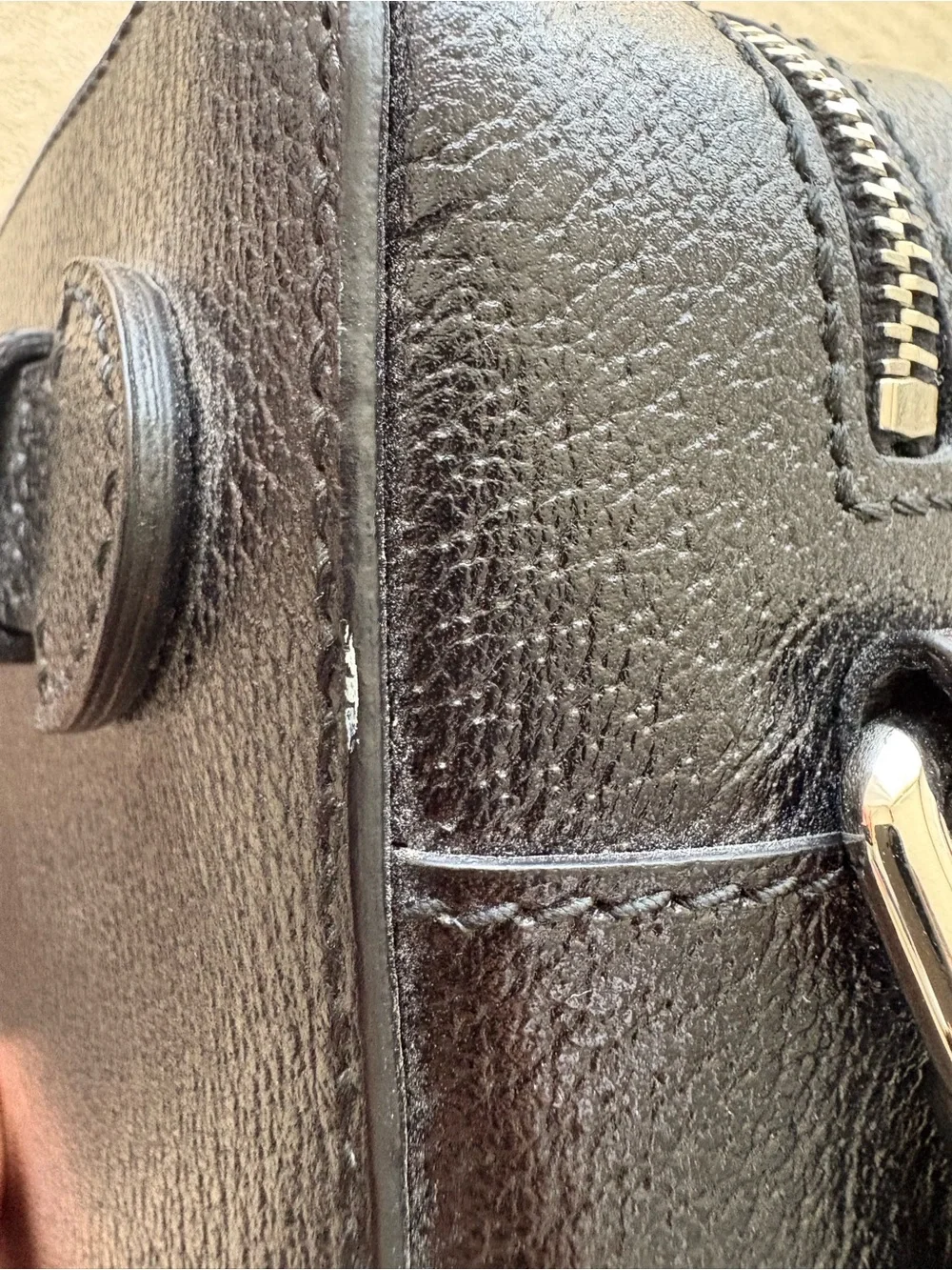 GUCCI Black Leather Travel Pouch